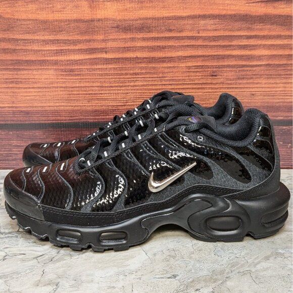 Nike Air Max Plus Black Chrome Men\'s 6.5 / Women\'s 8 Running Shoes FJ2591-001 main image 7